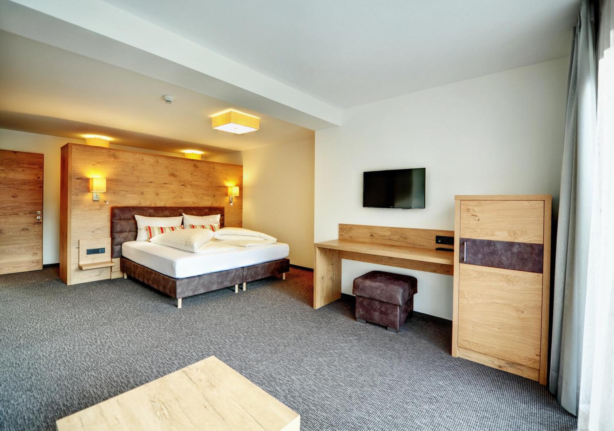 Tschuggmall Appartements ฟิสส์ ห้อง รูปภาพ