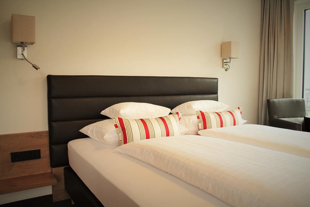 Tschuggmall Appartements ฟิสส์ ภายนอก รูปภาพ