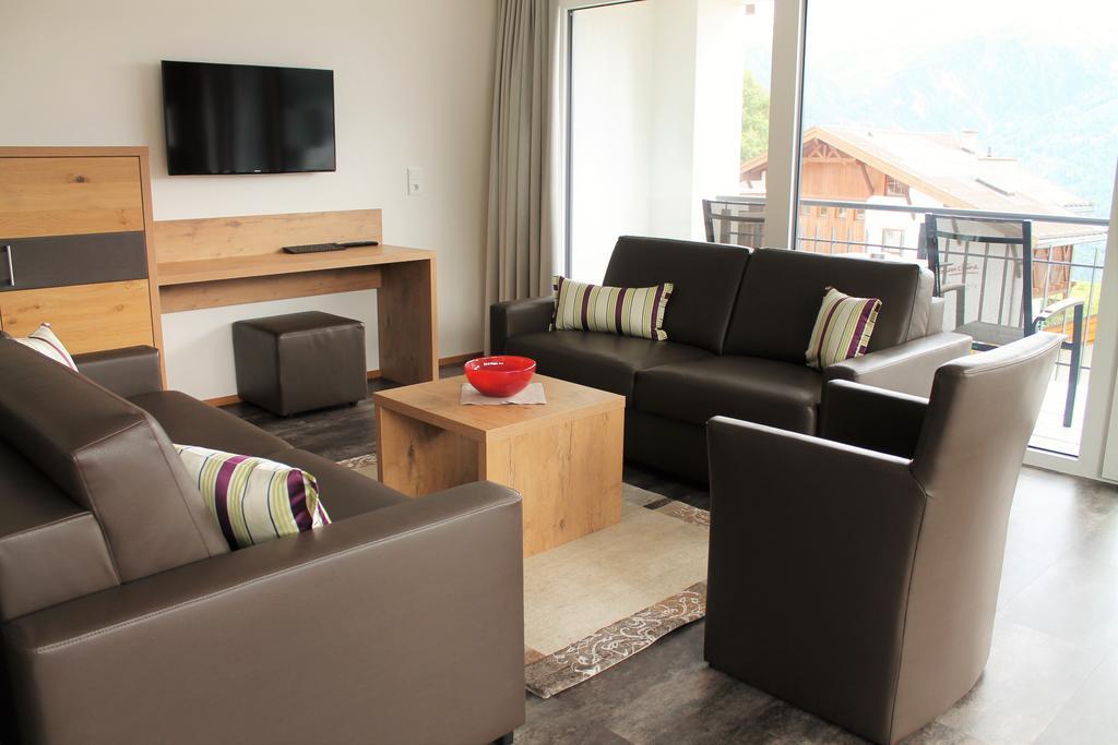 Tschuggmall Appartements ฟิสส์ ภายนอก รูปภาพ